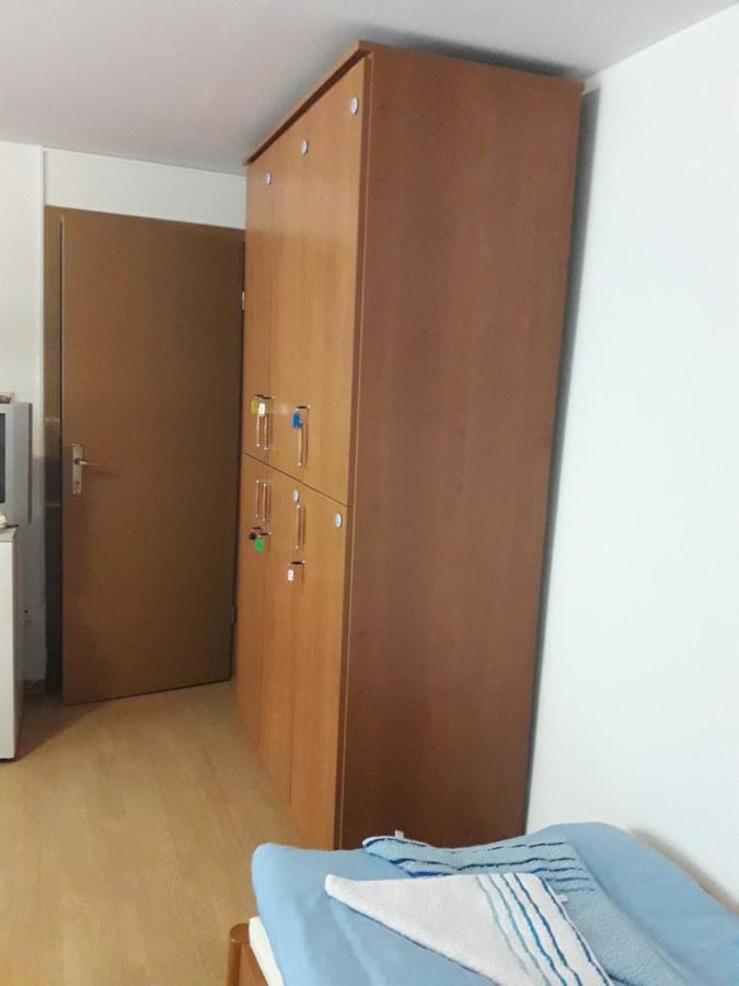 Hostel Piero Ljubljana Exteriör bild