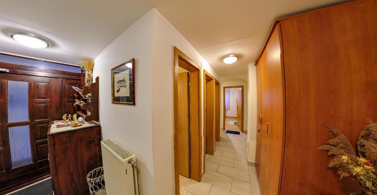 Hostel Piero Ljubljana Exteriör bild